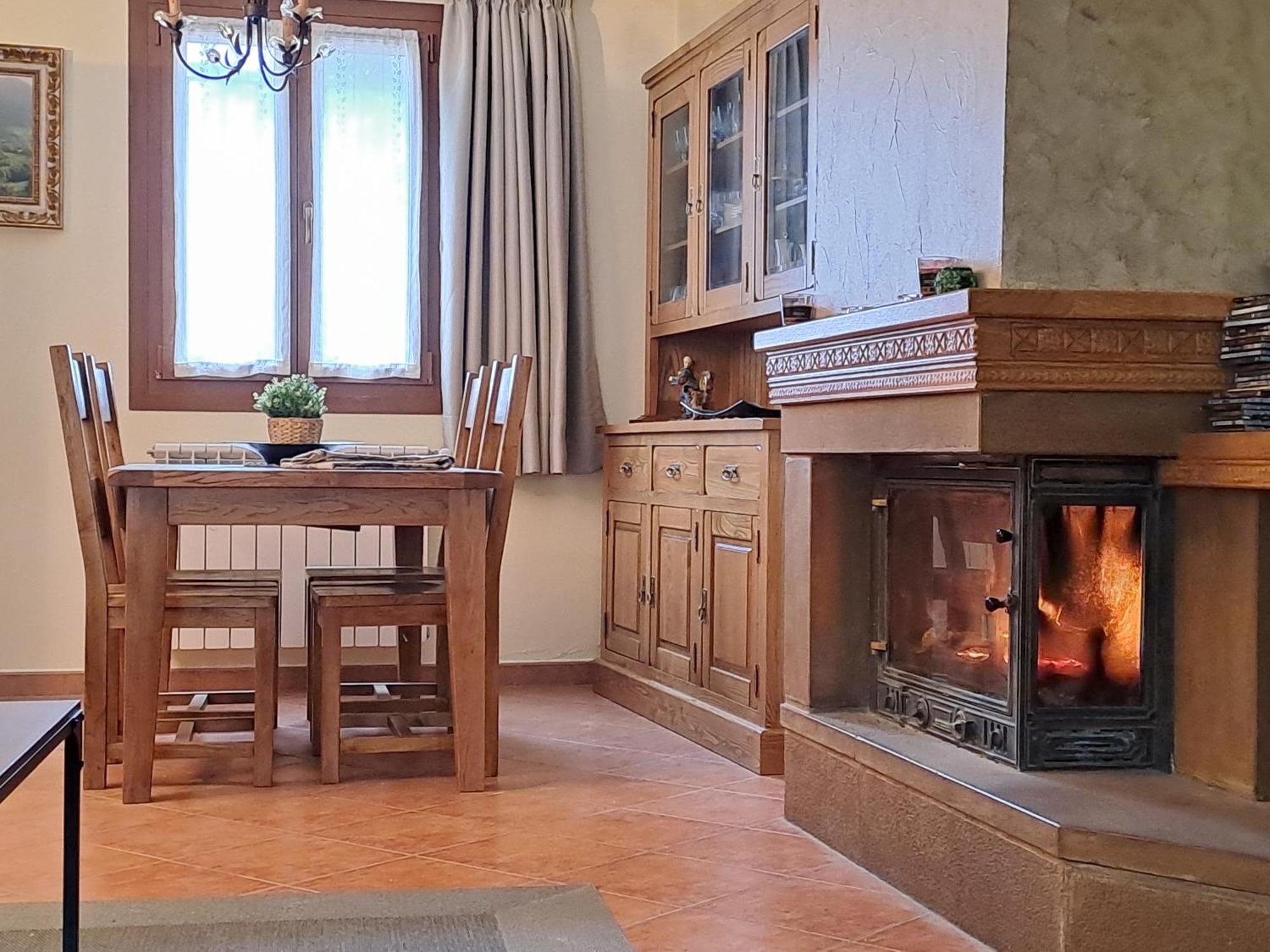 Casa Rural Torreblanca Уррос Экстерьер фото