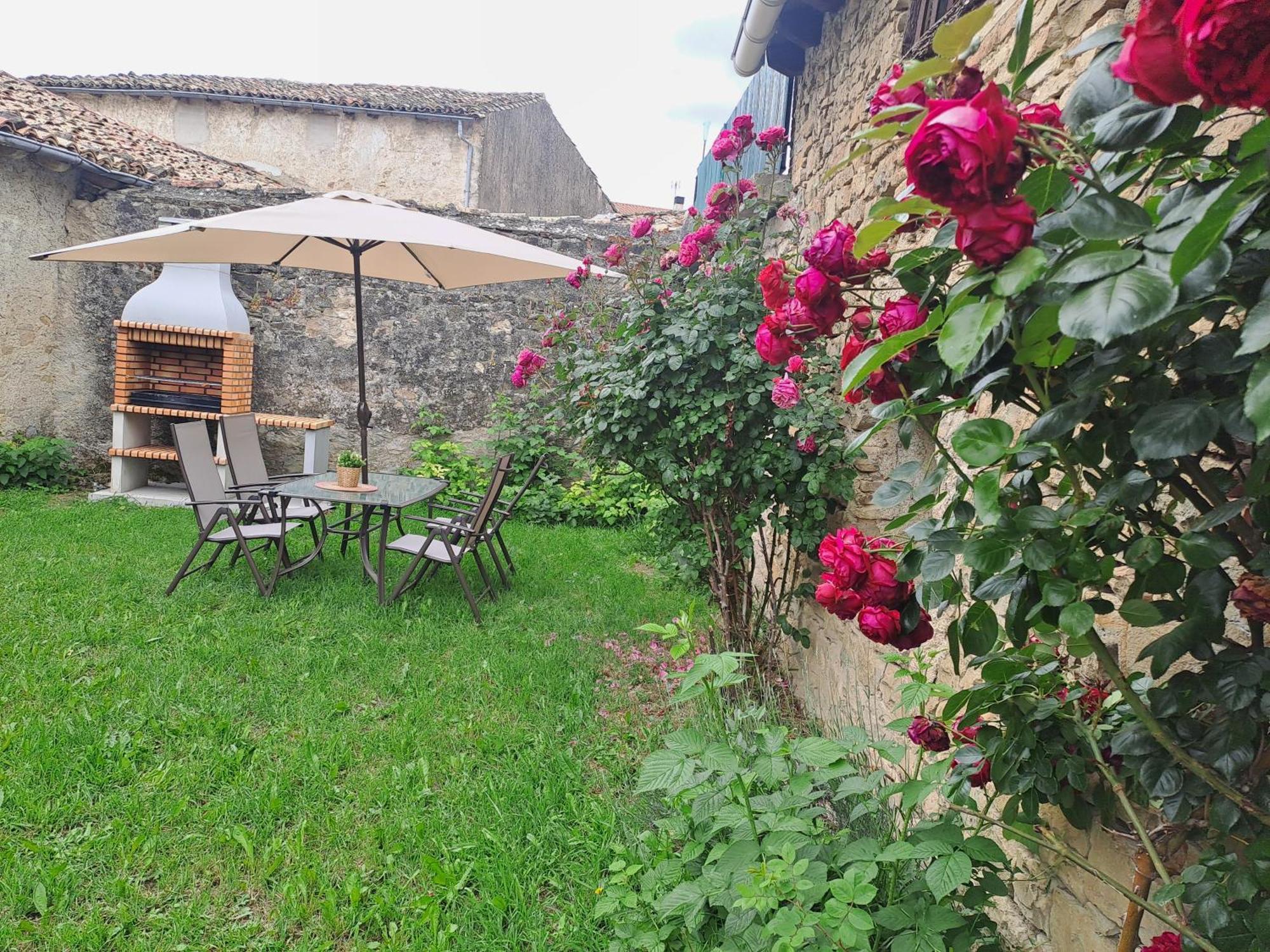 Casa Rural Torreblanca Уррос Экстерьер фото